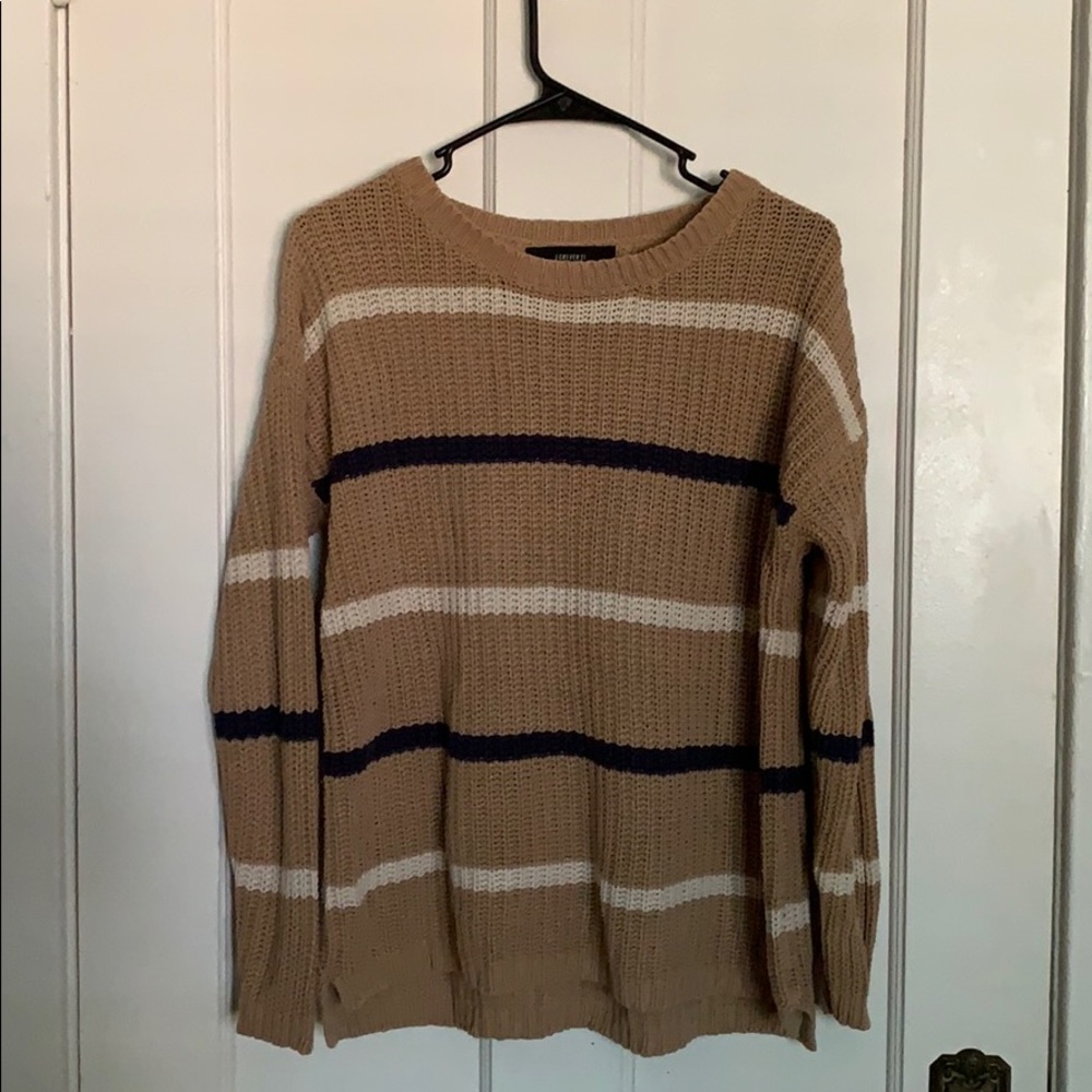 Minimalist stripped Forever 21 sweater
